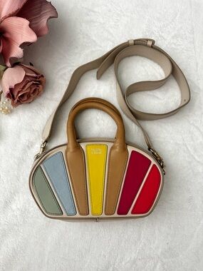 See by Chloé Shell Leather Shoulder Bag